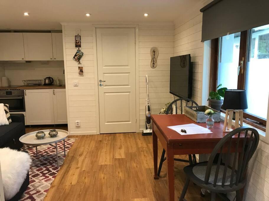 Cozy Cottage By The Sea South Of Varberg Traslovslage Εξωτερικό φωτογραφία